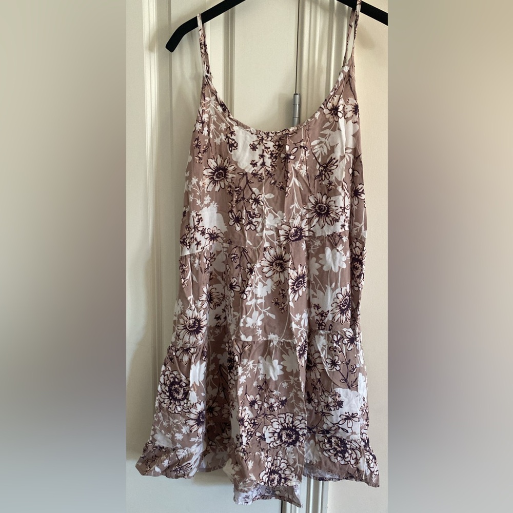 Romantic Floral Boho backless‎ Mini Dress Tan Purple White Tiered Flowy Fit